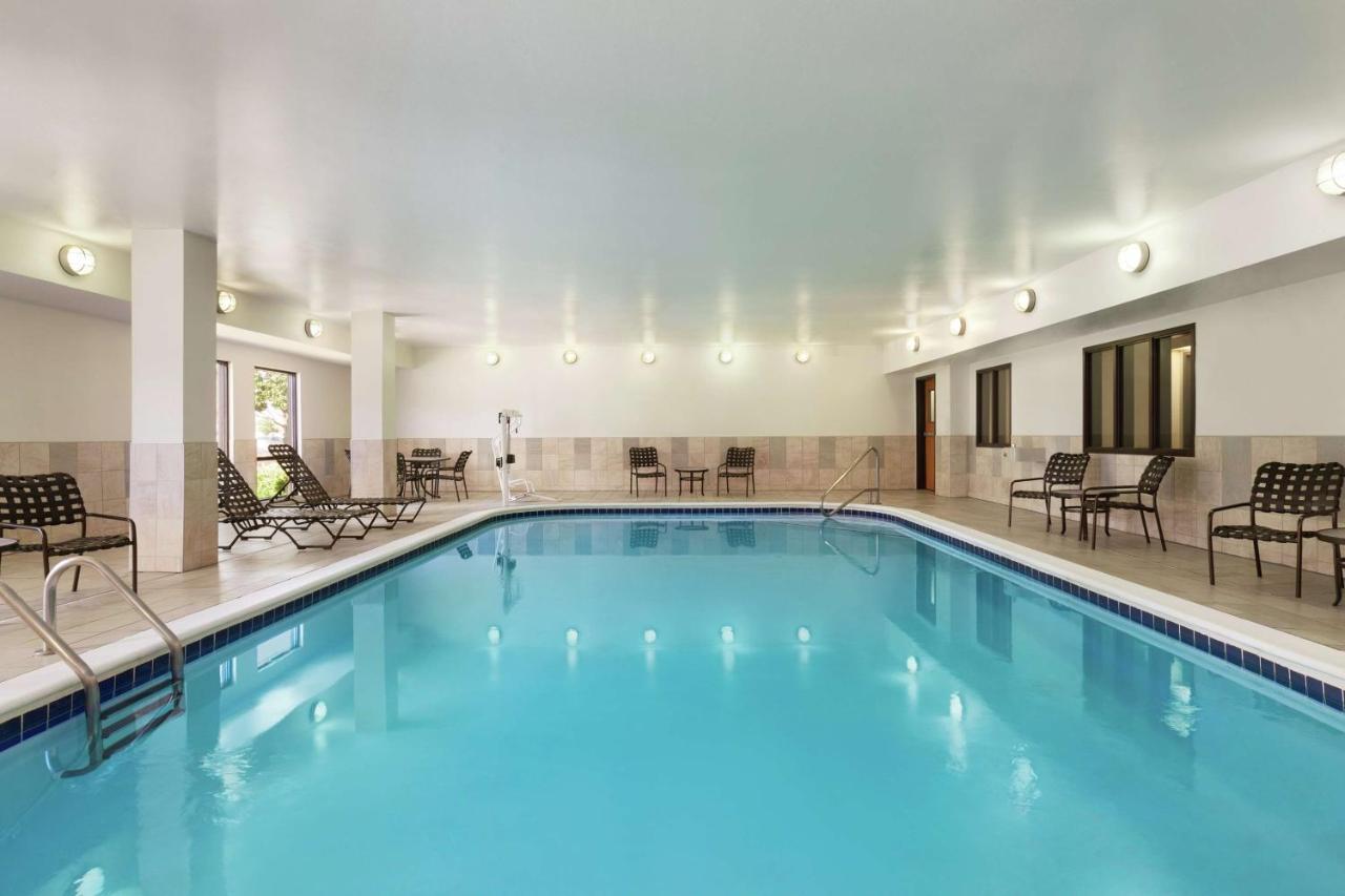 Hampton Inn Houston Стаффорд Екстер'єр фото