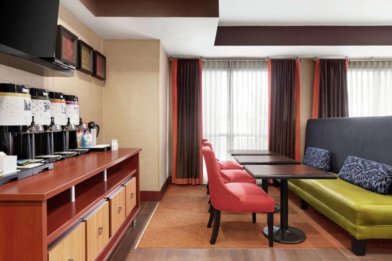 Hampton Inn Houston Стаффорд Екстер'єр фото