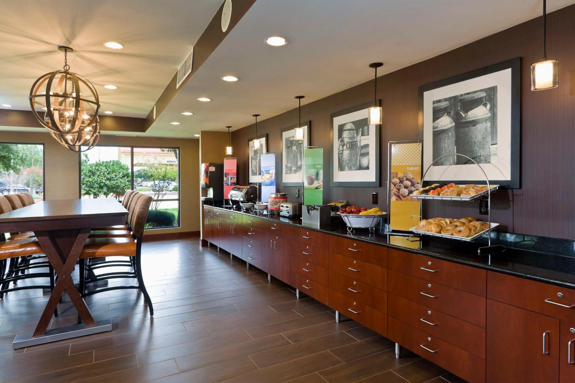Hampton Inn Houston Стаффорд Екстер'єр фото