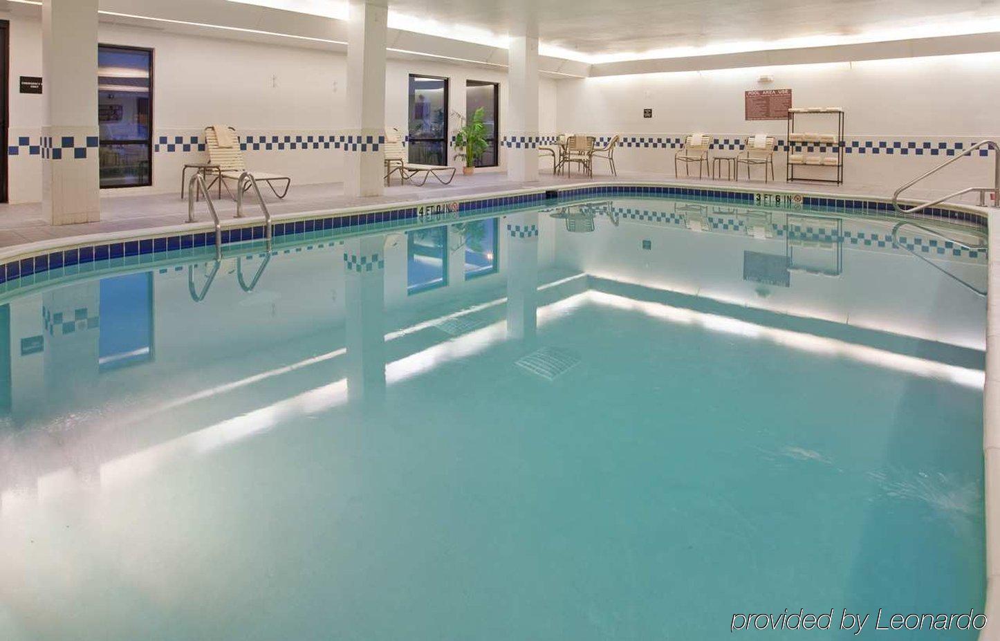 Hampton Inn Houston Стаффорд Зручності фото