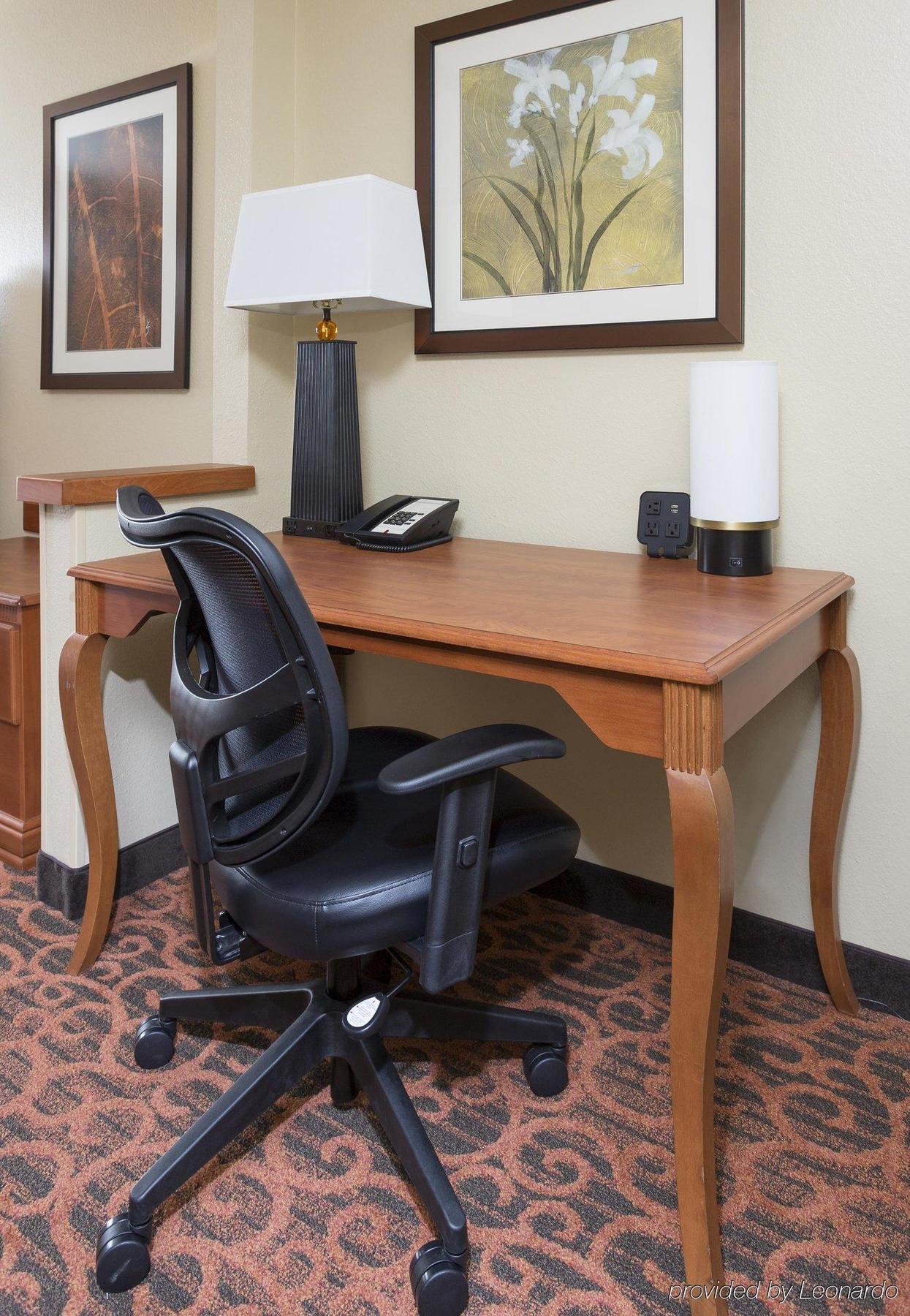 Hampton Inn Houston Стаффорд Екстер'єр фото