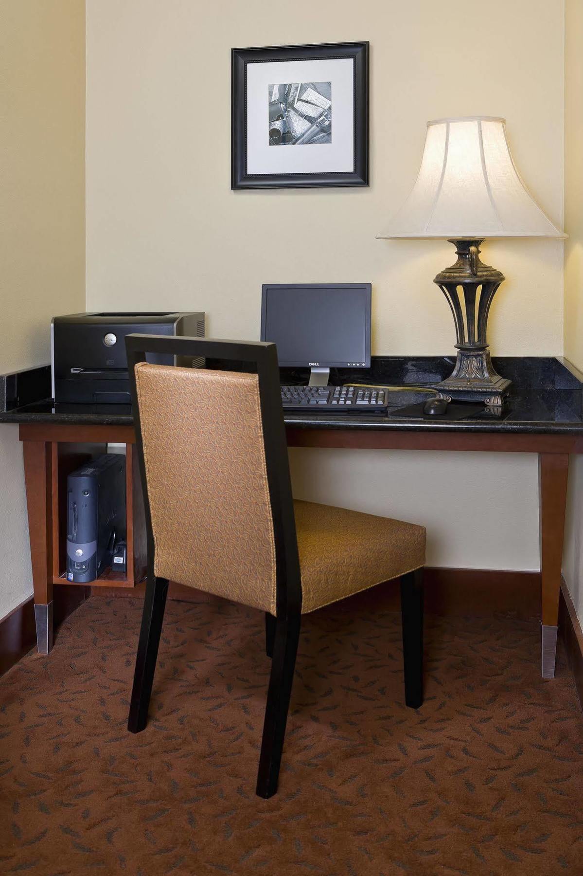 Hampton Inn Houston Стаффорд Екстер'єр фото